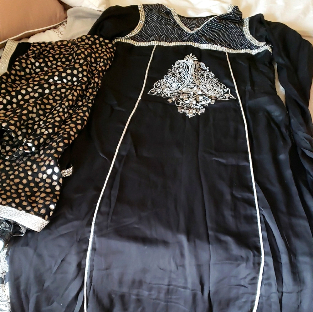 Indian pakistani dress